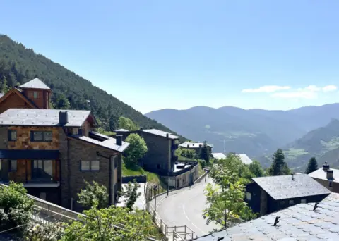 Chalet 7 chambres à vendre à Juberri, Sant Julià de Lòria · 9 sur 60