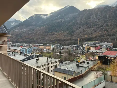 3-bedroom flat for sale in Andorra la Vella · 17 of 17
