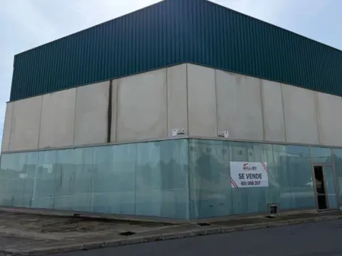Nave comercial en Archena