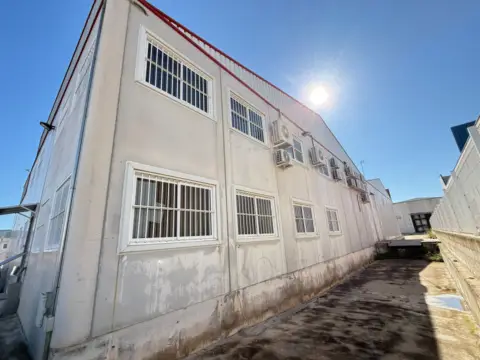 Nave comercial en Los Torraos