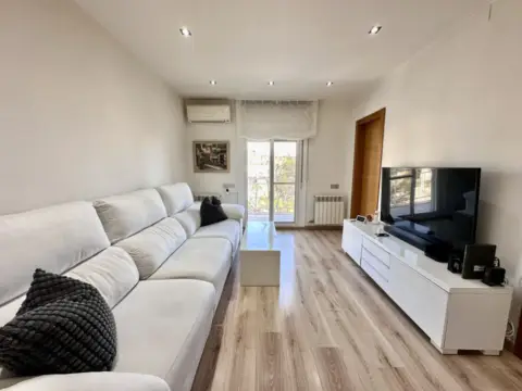 Piso en Montigalà-Sant Crist