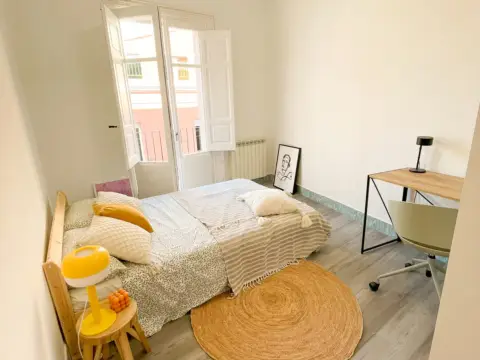 Habitación en Carrer Ballester