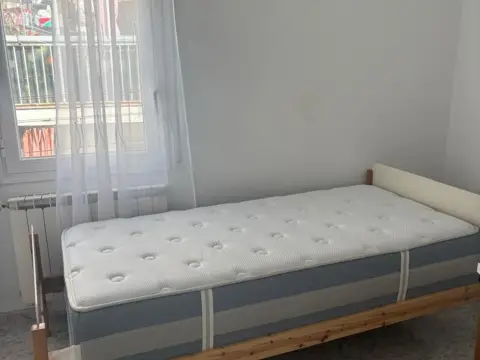 Habitación en Carrer Alfons II