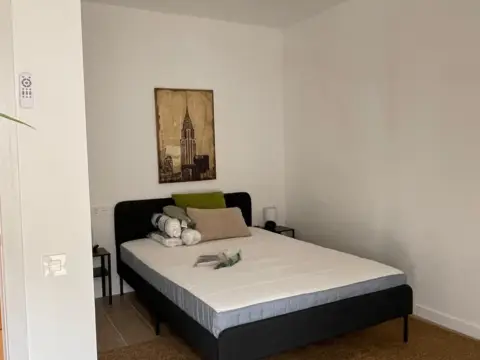 Habitación en Carrer d'Anselm Clavé