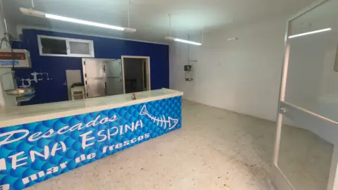 Local comercial en calle del Alcázar