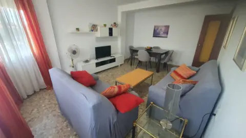 Piso en Carretera Nijar-Regiones