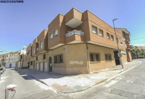 Local comercial en calle del Bosque