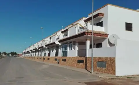 Garaje en calle Abrazo