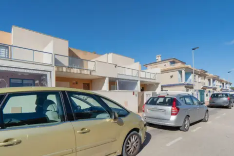 Chalet en calle Copenhague