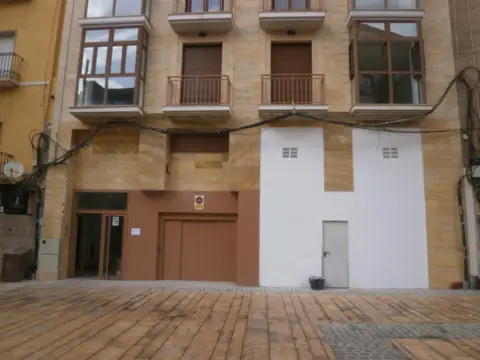 Local comercial en Plaza María José Artes