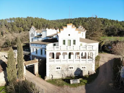 Rural Property in Avinyó