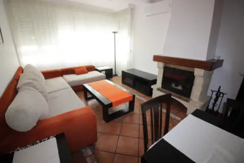 Dúplex en Urbanización de Roquetas-Las Marinas