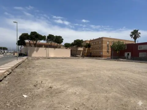 Terreno en calle de la Solana
