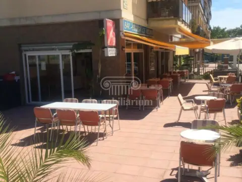 Local comercial en Carrer de Gertrudis Moret i Frigola