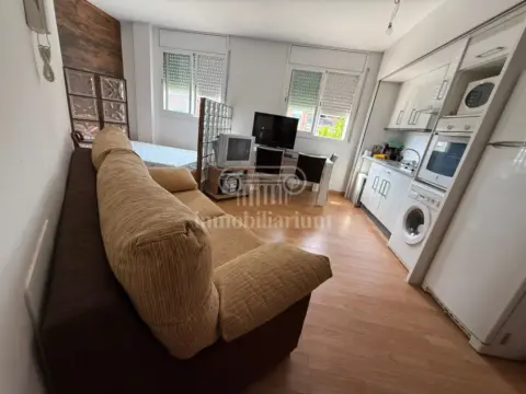 Estudio en Carrer de la Ciutat de La Paz