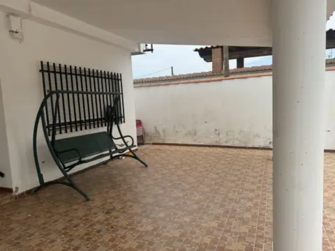 Chalet rústico en Villanueva de La Serena