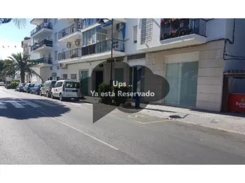 Local comercial en Avenida de la Nucia