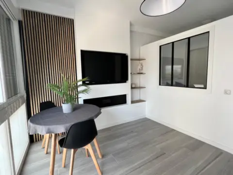 Apartamento en Carrer de la Sierra Dorada