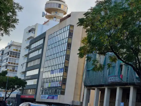 Oficina en Avenida de Andalucía