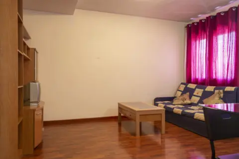 Apartamento en calle Isabel La Católica