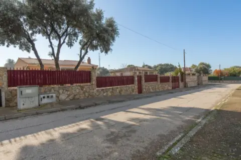 Chalet en calle Nogales