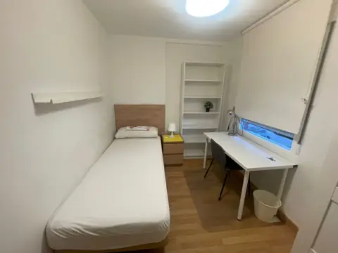 Habitación en Paseo de Farnesio