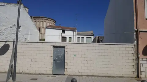 Terreno en calle de Portugal, 5