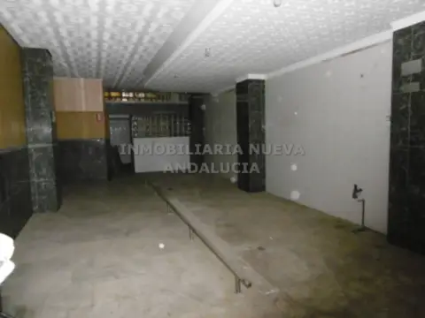 Local comercial en Oliveros-Altamira-Barrio Alto
