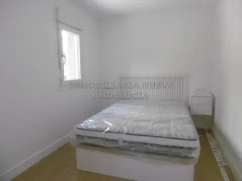 Piso en calle Villaricos