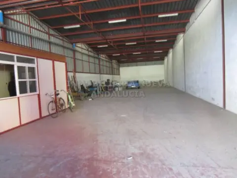 Nave industrial en Huércal de Almería