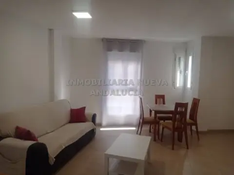 Piso en Oliveros-Altamira-Barrio Alto