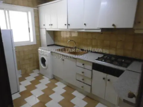 Piso en Oliveros-Altamira-Barrio Alto