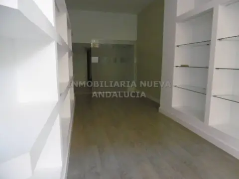 Local comercial en Ciudad Jardín-Tagarete-Zapillo
