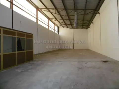 Nave industrial en Huércal de Almería