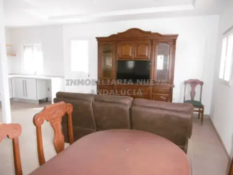 Casa unifamiliar en La Cañada-Costacabana-Loma Cabrera-El Alquián