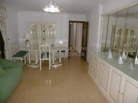 Piso en Nueva Andalucía