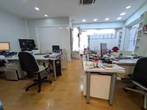 Local comercial en Centro