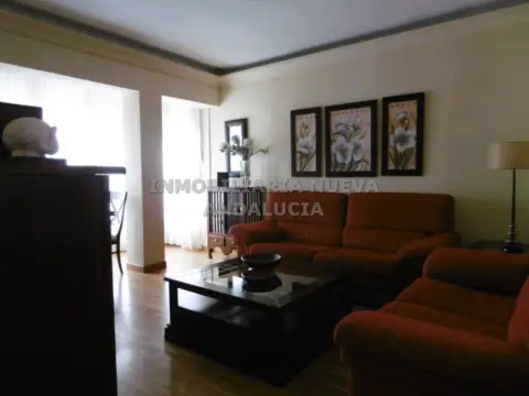 Piso en Nueva Andalucía