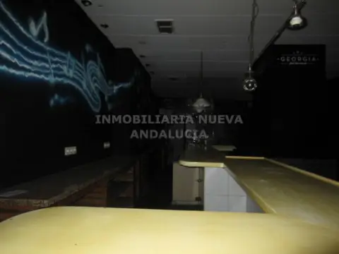 Local comercial en Centro
