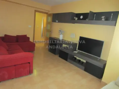 Piso en Oliveros-Altamira-Barrio Alto