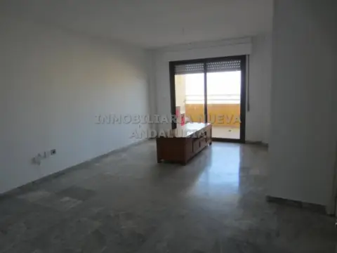 Piso en Aguadulce Sur