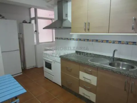 Piso en Oliveros-Altamira-Barrio Alto