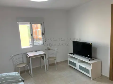 Piso en Ciudad Jardín-Tagarete-Zapillo