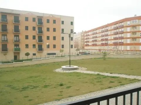 Piso en calle del Alcalde Fernández de Troconiz