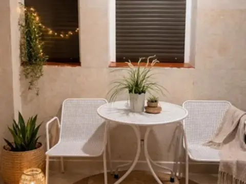 Apartamento en calle de Azafranal, 41