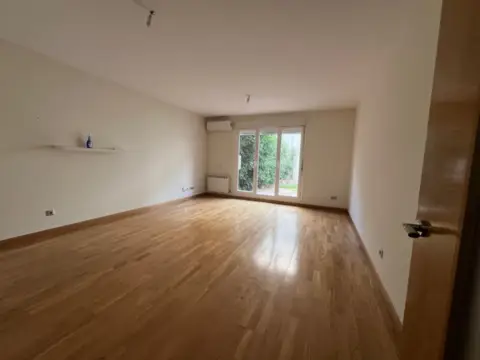 Piso en Avenida de la Legua