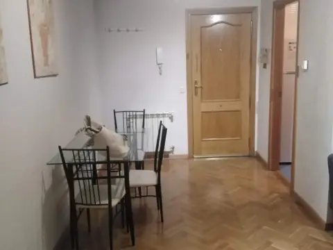 Apartamento en calle de Covarrubias