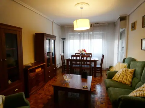 Piso en calle de Valencia