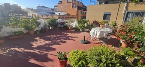 Piso en Llefià-Artigues