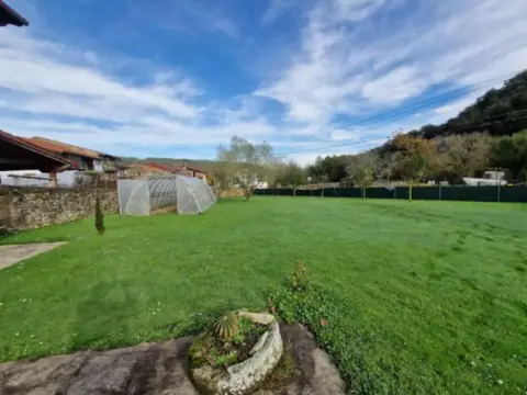 Casa adosada en Barrio de la Portilla